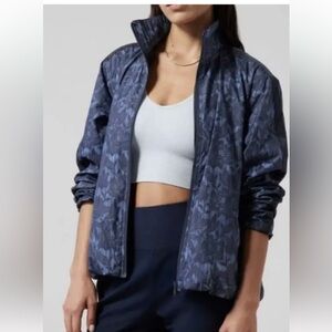 NWT Athleta Sightseer Lace Jacket size S/P full zip blue lined zippered pockets